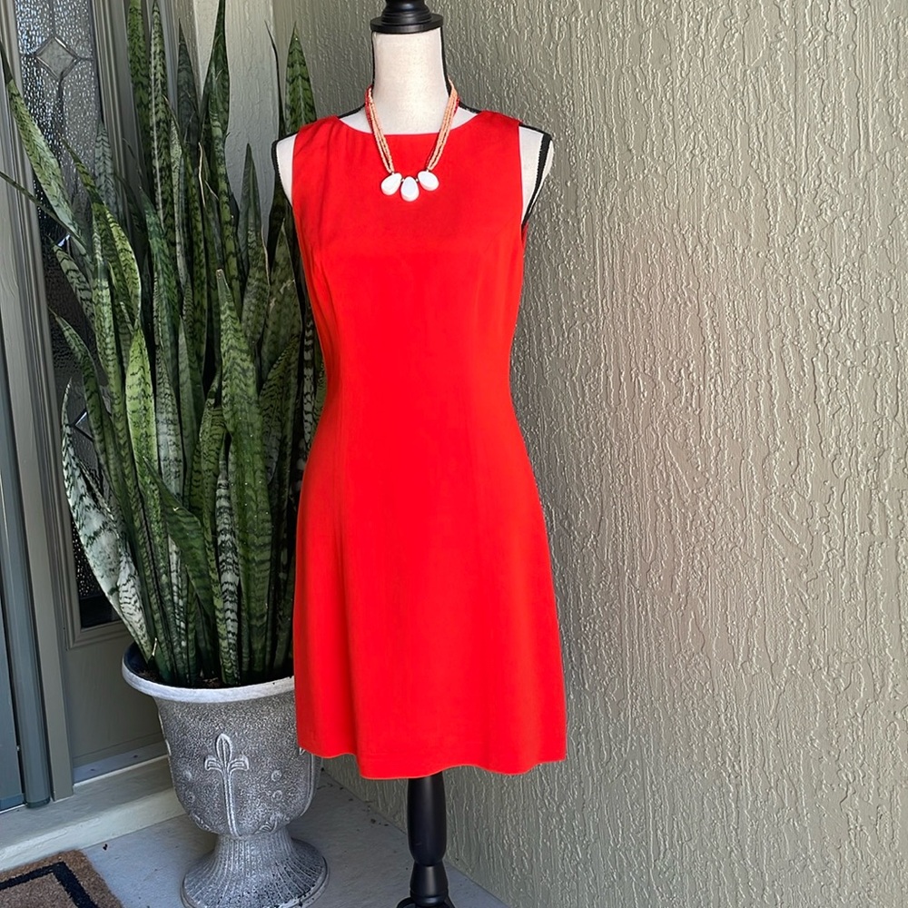 Moda International dress w/necklace